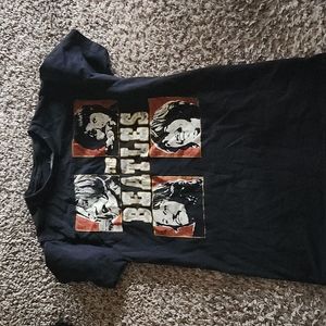 Women's graphic tee